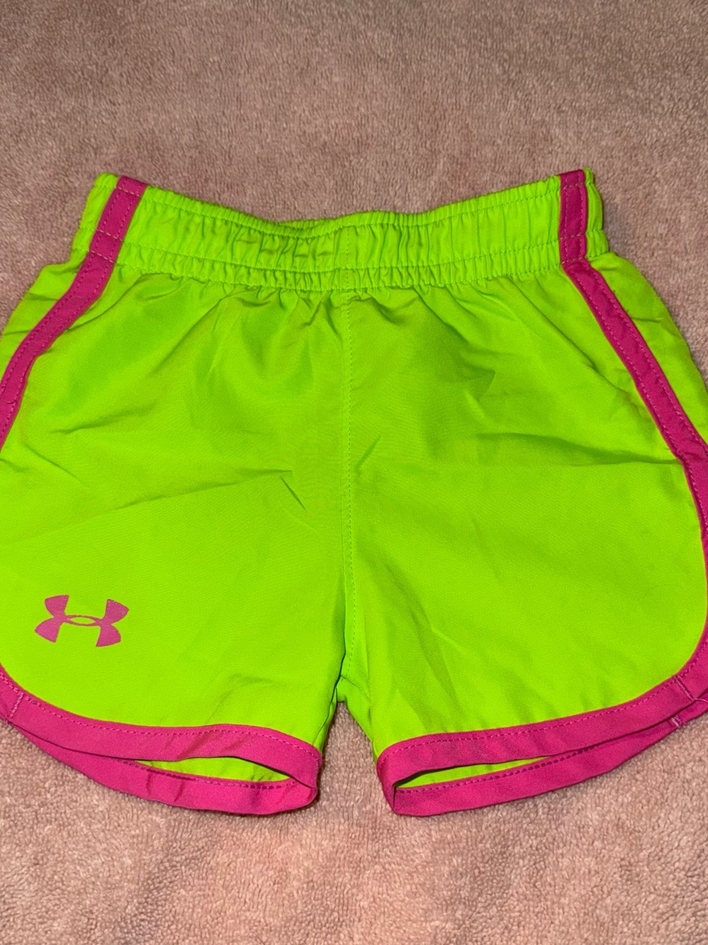 Under Armour Baby Girls Size 18 months Athletic Shorts Lime Green & Pink